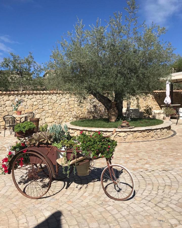 Agriturismo Le Faeta Arpino Luaran gambar